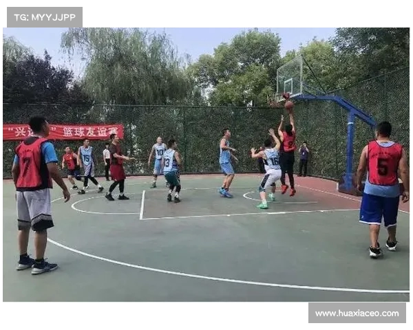 网球赛场的魅力与激情:探秘高水平比赛中的氛围与观众体验 网球赛场的魅力与激情:探秘高水平比赛中的氛围与观众体验